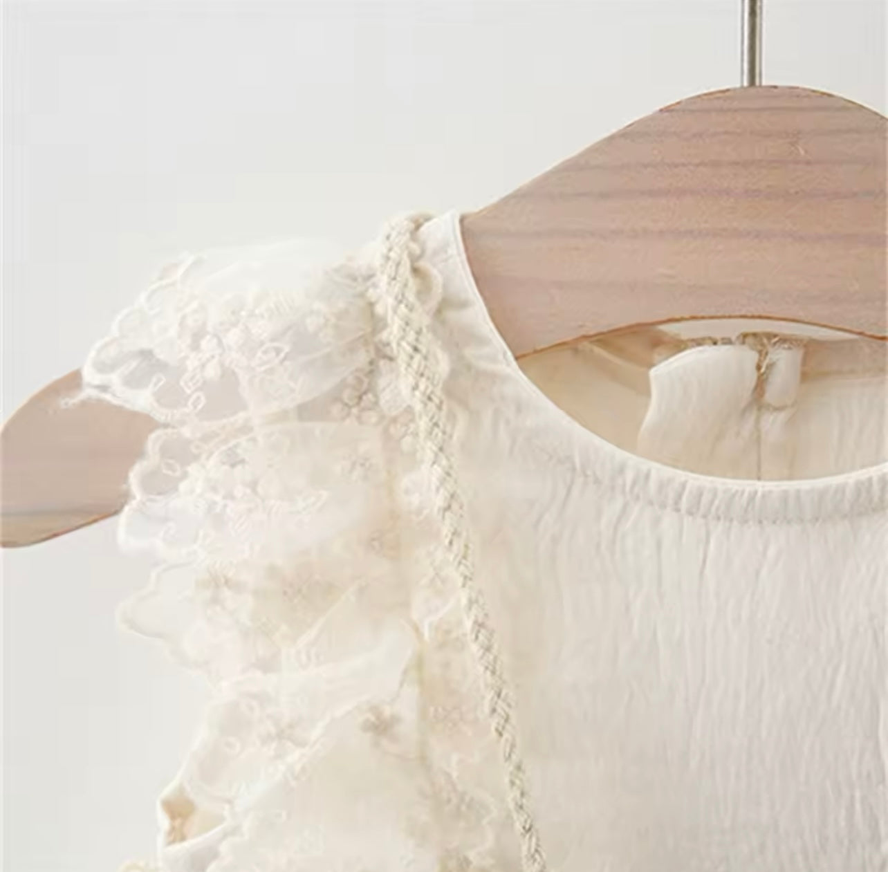 Cream Lace Summer Dress w Matching Bag