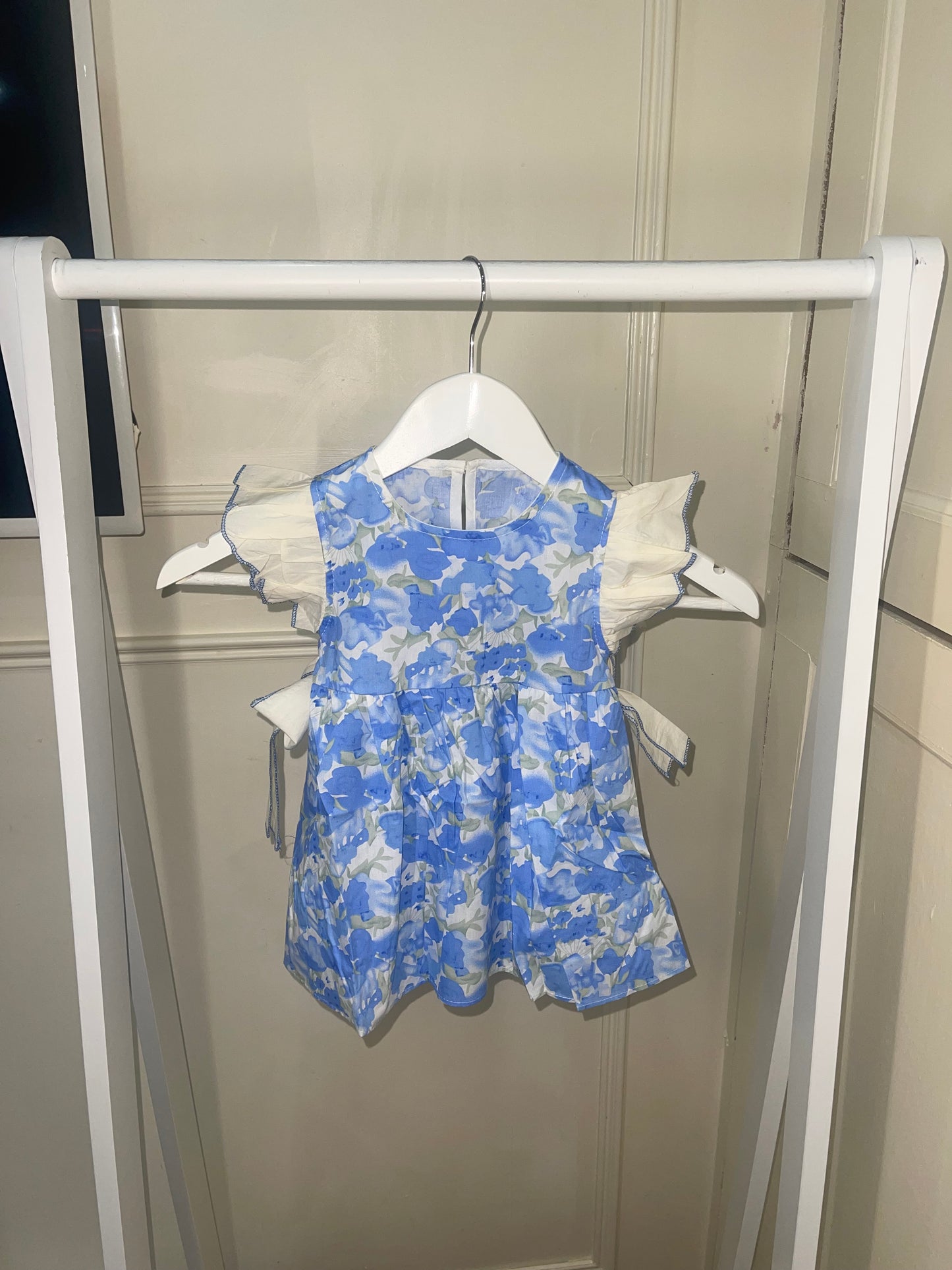 Summer Girl White & Blue Dress w 2 Bows